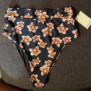 BNWT ACACIA Solento in Isle XL